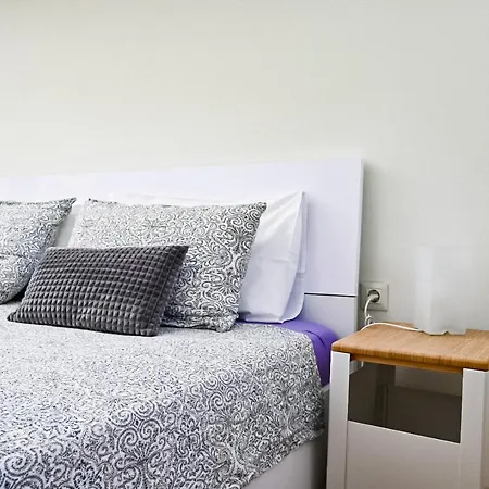 '2r' Center Holidays And Workstays شقة