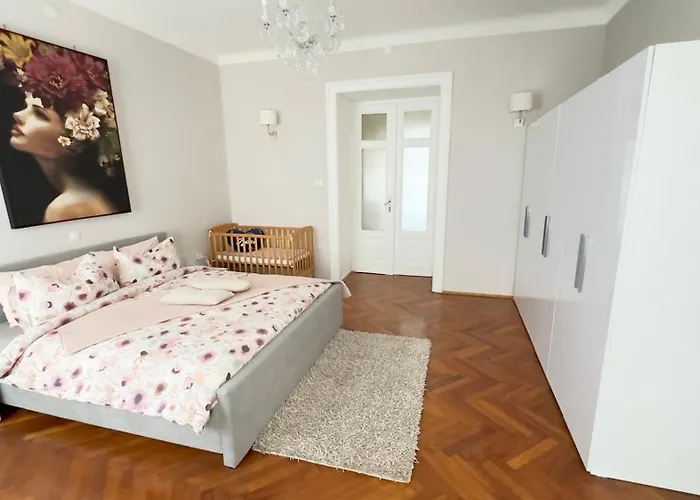 '2r' Center Holidays And Workstays غييكا
